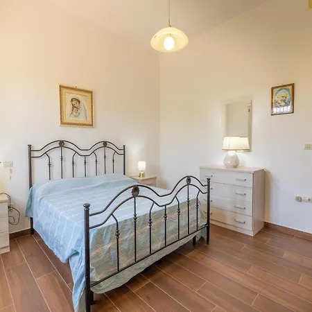 Tasteful In With Private Terrace